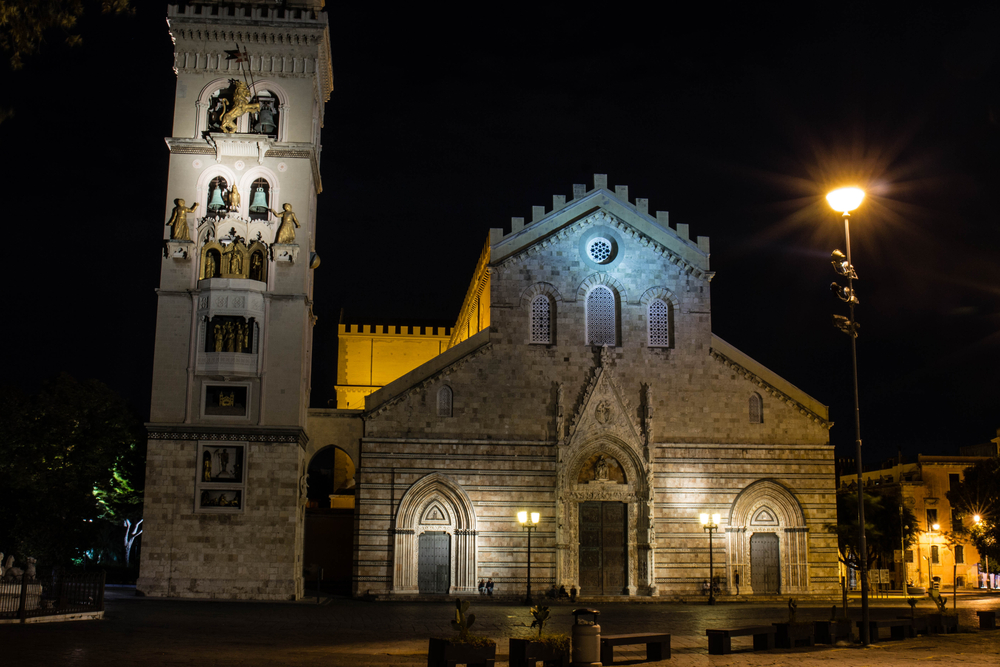 Il Duomo di Messina di notte