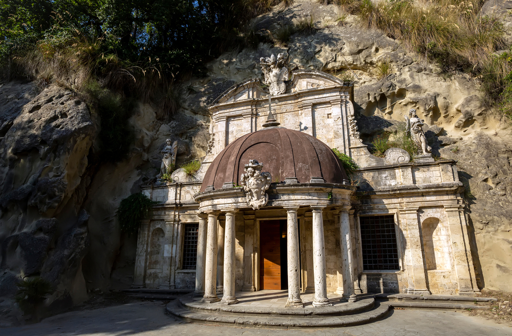 Tempietto di S. Emidio alle Grotte